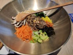 烤牛肉拌饭-梨花牛肉汤饭(仁恒伊势丹店)