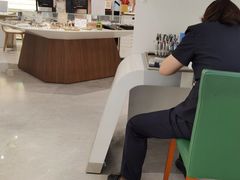 -茂昌眼镜(南京西路店)