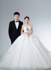 点击看大图 -雪中彩影婚纱摄影·微光艺术中心