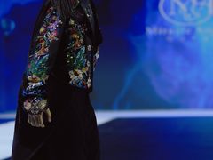-翎秀服装模特