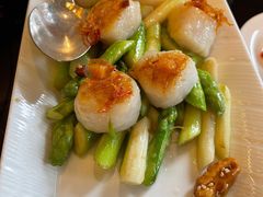 XO醬琥珀核桃炒带子-北京四季酒店·采逸轩