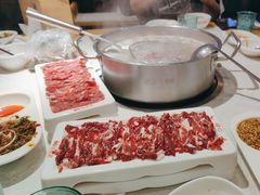 -浪里寻·臻牛养生牛肉火锅(方圆荟店)