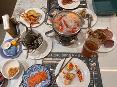 -金马门国际美食百汇(珞喻路店)