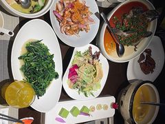 -江上荟·创意中国菜(绿地缤纷城店)