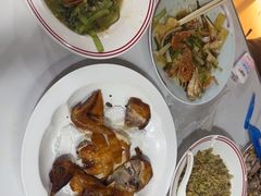 -明本湛江鸡•海鲜小厨(陈家祠店)