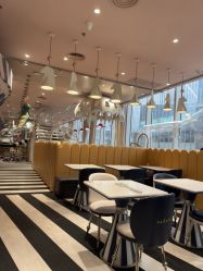 -奈尔宝·儿童乐园·亲子餐厅(前滩店)