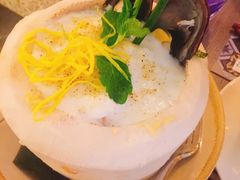 椰子焗饭-CHINCHIN 青青·泰国料理(万象食家店)