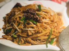 干炒牛河-潮发潮汕牛肉店(龙洞店)