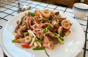 Stir-fried Rocket Squid