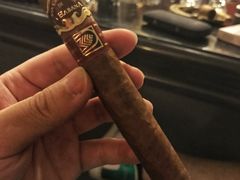 -Estaeslavida分享茄雪茄吧(亿彩购物中心店)