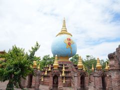 -一寨两国风景区
