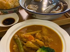 飞饼咖喱鸡肉-马来MO简餐.南洋风味料理(美食街店)