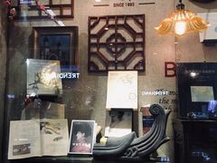 门面-西西弗书店&矢量咖啡(壹方购物中心店)