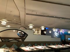 大堂-周渝食惦·酸菜鱼精致川菜(横岗店)
