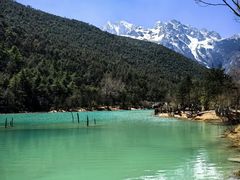 -玉龙雪山蓝月谷