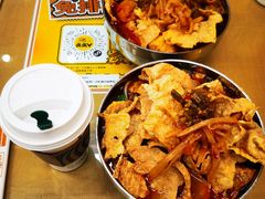 -红鼻子桂林米粉(金唐新光界店)