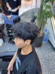 -藤野造型专业烫染接发