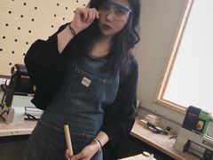 -几个木匠匠人厨房
