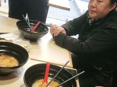 -灵芝妹子海鲜米线(劳动公园店)
