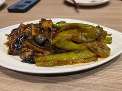 -六泰居·尔滨地标·东北菜(泰山路店)