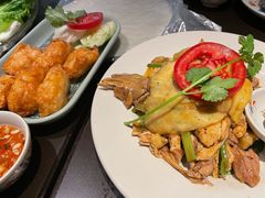 -大头虾越式风味餐厅(光明广场店)