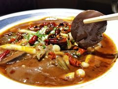 渝信毛血旺-渝信川菜 · 川味家常菜(长安店)