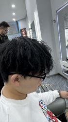-藤野造型烫染·漂发