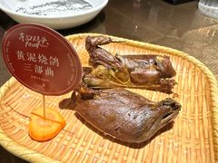 -东口码头·烧鸽子·鱼头泡饼·地方菜(金鹰悦城店)