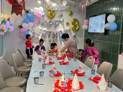 小吃双拼-萨卡屋亲子乐园·餐厅(龙山万物工场店)