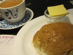 菠萝油、奶茶-翠华餐厅(湾仔店)