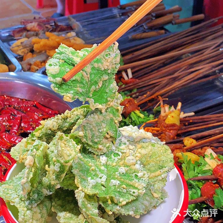 白象街午后时光，串串香里的城市记忆🍢