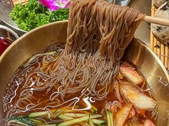 -围炉肉舍•炭烤活鳗•丹东海鲜烤肉(步行街店)