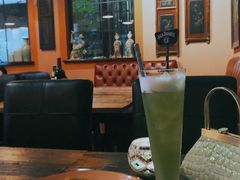 -SISTERS BAR RESTAURANT川意酒馆(嘉善老市H楼店)