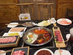 -百年川椒重庆老火锅(光谷店)