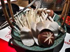 -左庭右院鲜牛肉火锅(新梅广场店)