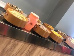 -龍歌自助小火锅(市南金茂湾店)