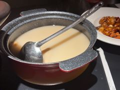 -麻六记(凤凰汇店)
