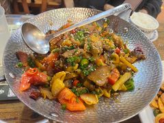 -老唐三下锅 ·张家界地标美食(溪布街店)