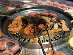 -哈哈碳都·牛肋条无限自助烤肉(宝龙店)