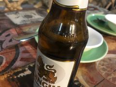 -玖月时尚泰式餐厅