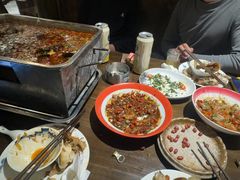 -聚汇三少·龙虾·中餐厅(莫邪路新天地店)