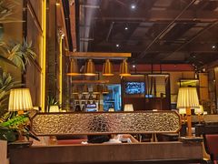 -牛村来人潮汕牛肉火锅(西单店)