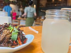 -山茶云南菜(永安里店)