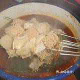 喝啤酒撸烤串小马扎姿势帅