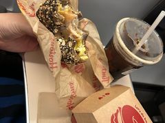 -Tims天好咖啡(虹桥高铁出发层安检内店)