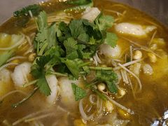-哇蛙牛功夫面渝都料理(龙阳广场店)