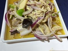 -伊带伊路新疆美食府(呼家楼店)