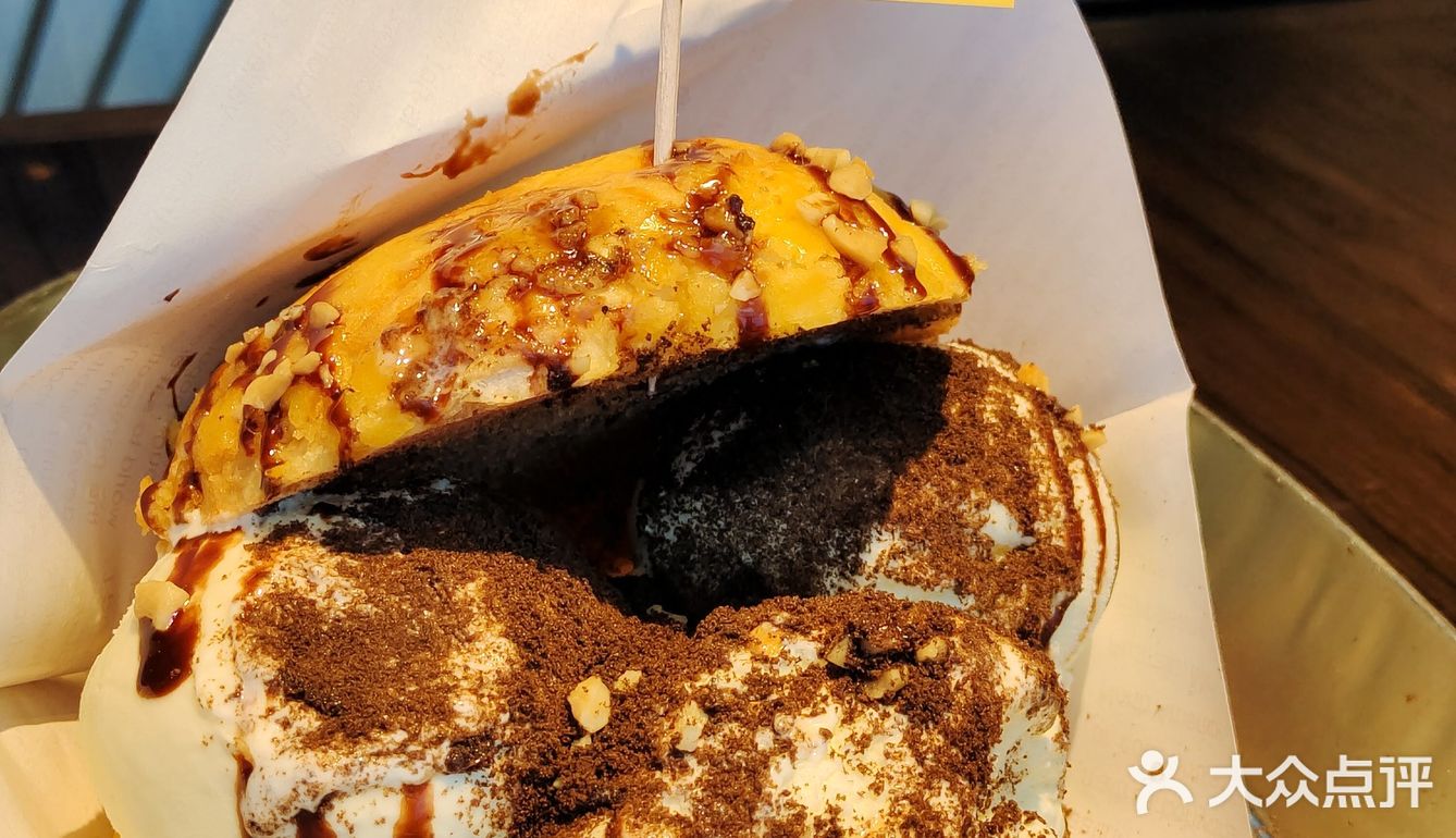 夏天太热，宜来泰妃殿避暑