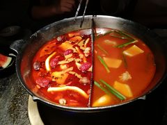 台式麻辣锅-湊湊火锅·茶憩(新中关购物中心店)