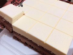 黑白格-积慕Cake(解放大道店)